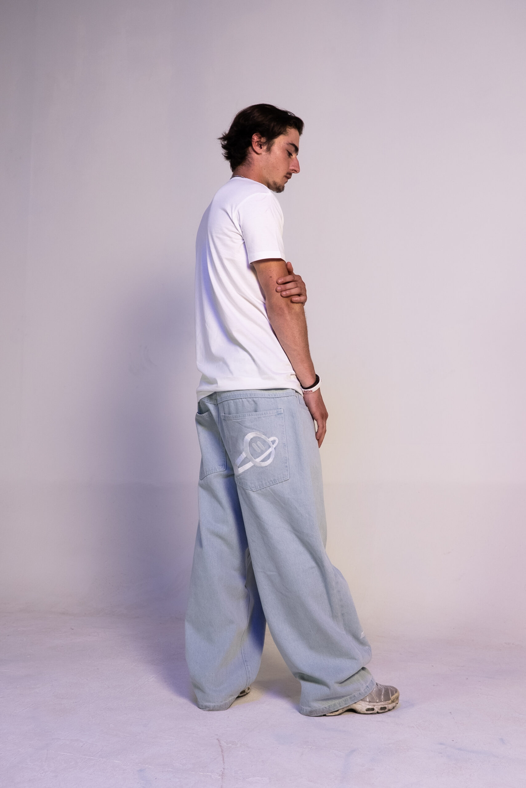 HAPPYVERSE BIG PANT