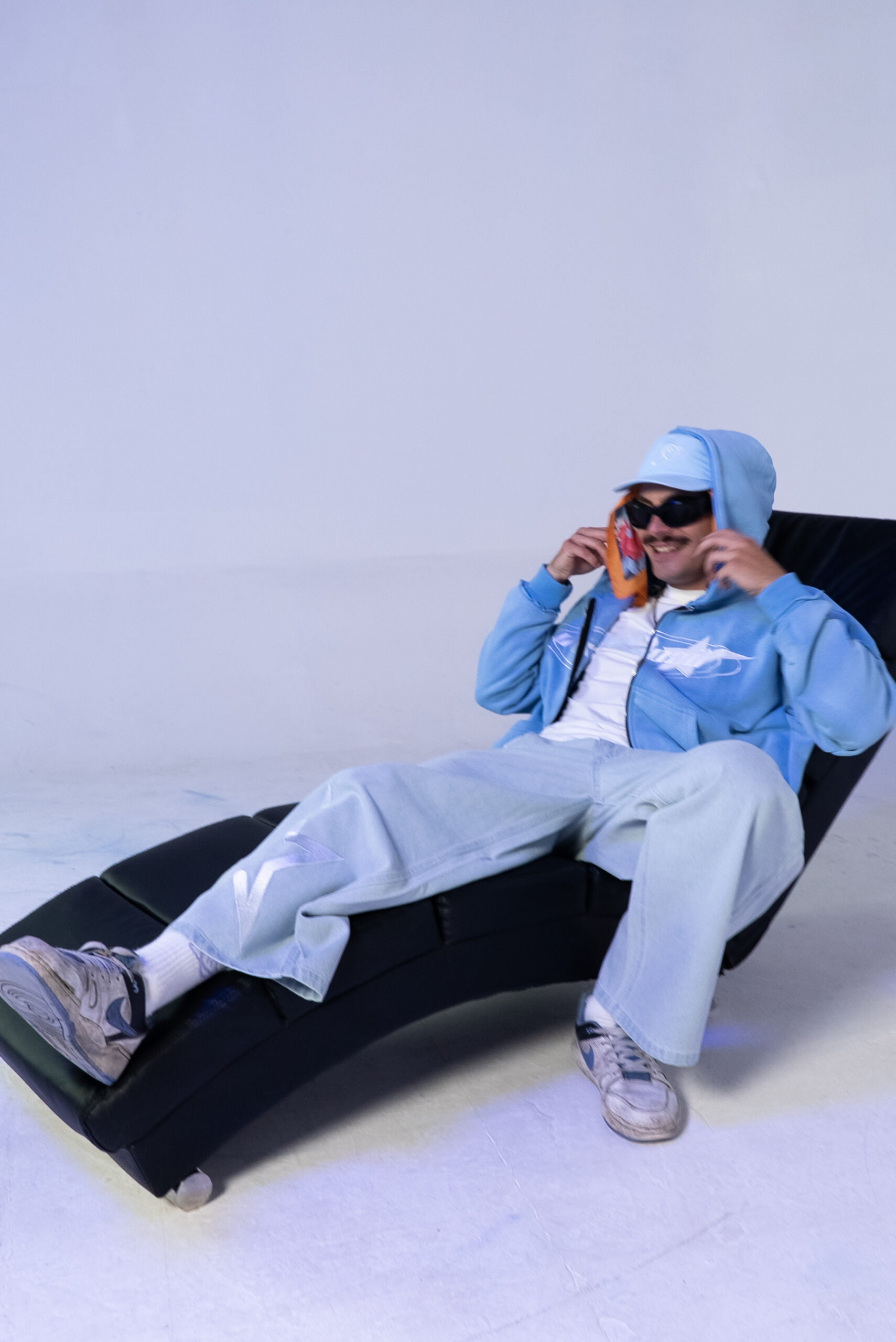 HAPPYVERSE SUMMER HOODIE – Image 6
