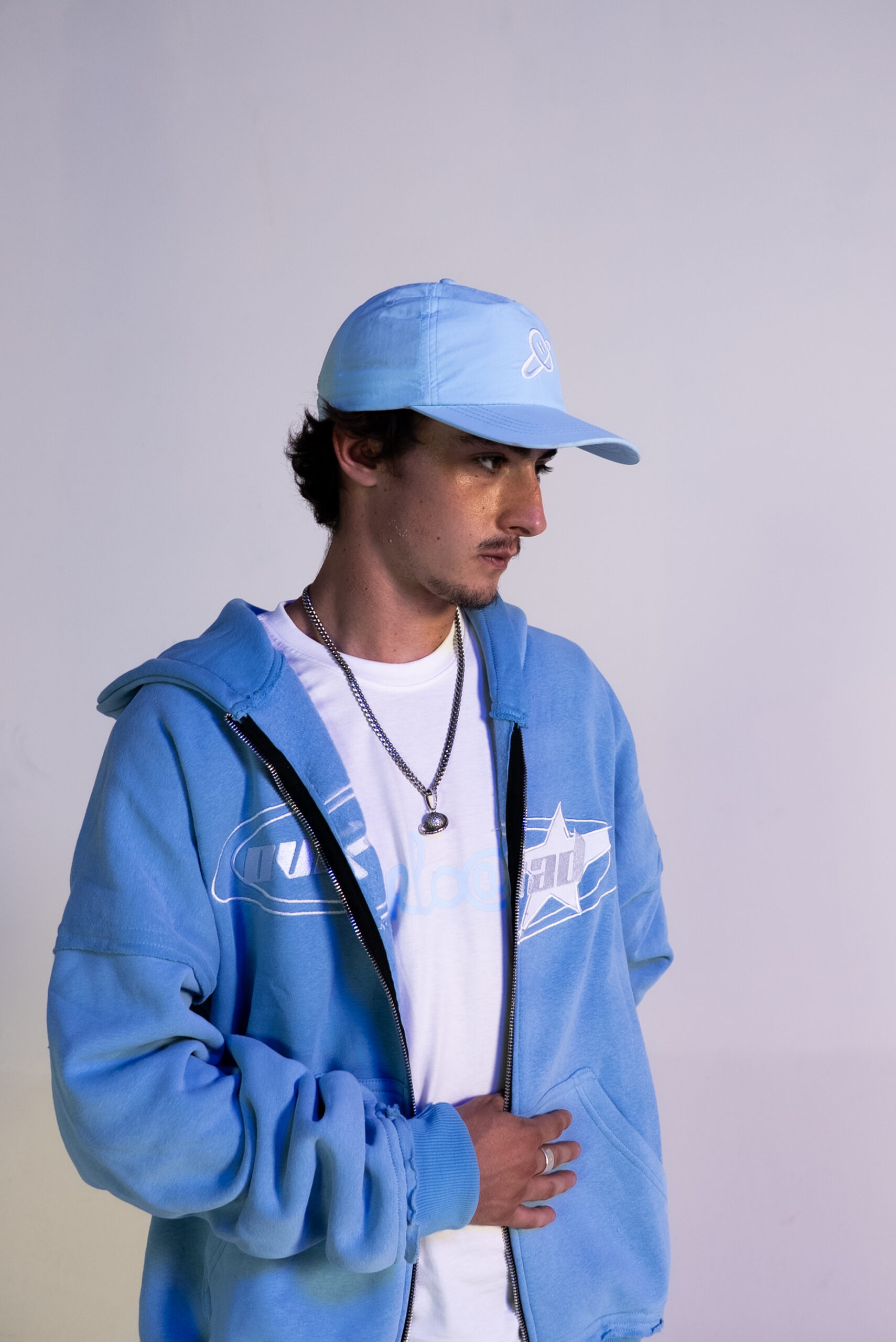 HAPPYVERSE SUMMER HOODIE – Image 4